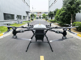 Cellule à haute résistance pour drone multirotor hybride pétrole-électrique à forte capacité d'emport, longue endurance