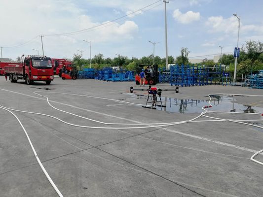 Quatre bourdons d'équipement de lutte contre l'incendie de rotor de l'axe huit aux pompiers